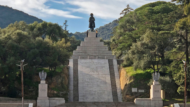 La Grotta di Bonaparte e Place d’Austerlitz — Ajaccio