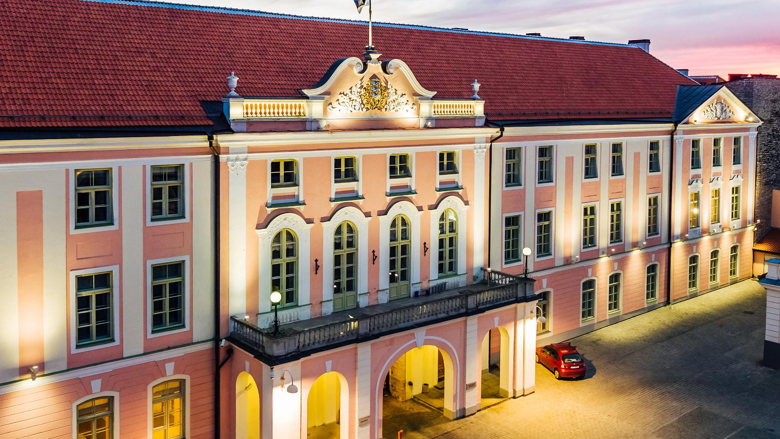 塔林：托柏城堡 - Tallinn | Secret World Trip Planner
