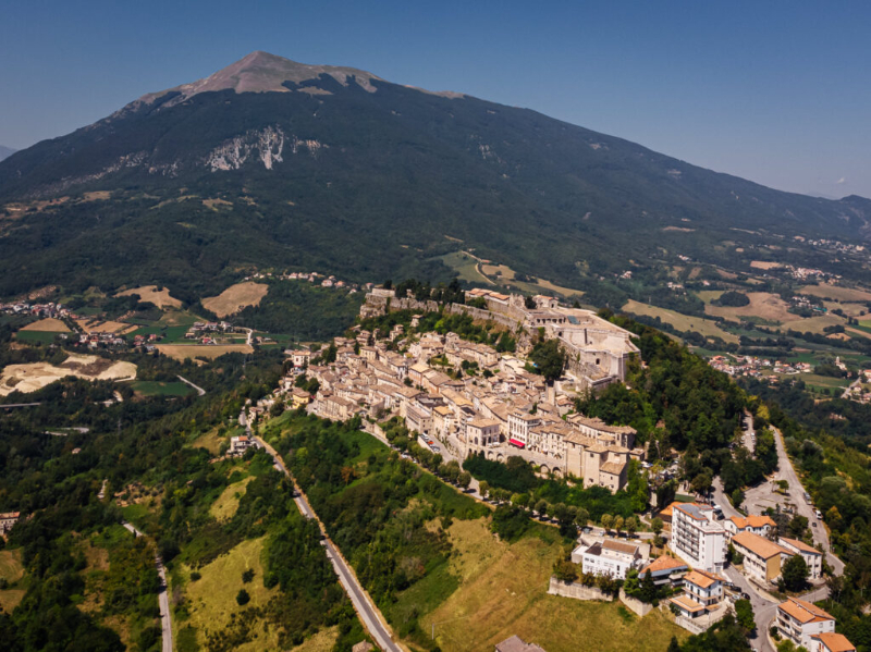Cetatea Civitella del Tronto - Civitella del Tronto | Secret World Trip Planner
