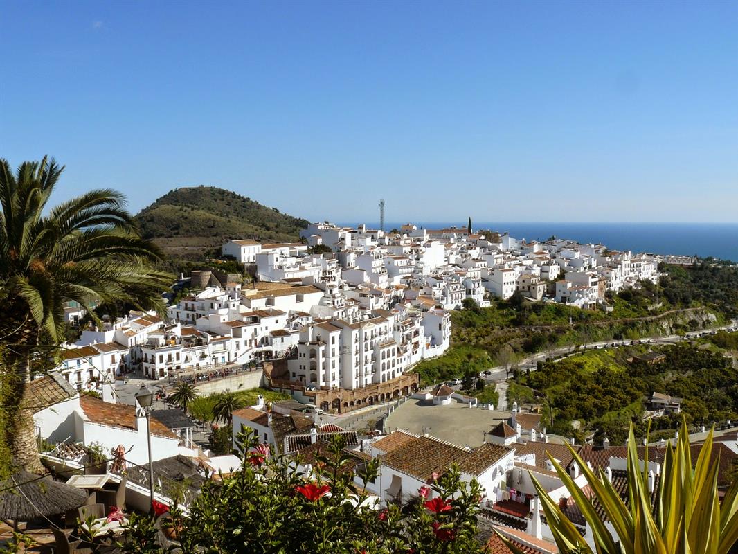 Andalusia | Frigiliana a famous white village — Frigiliana