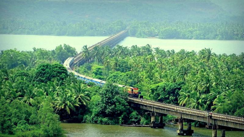 Konkan railway, India - Navi Mumbai | Secret World Trip Planner