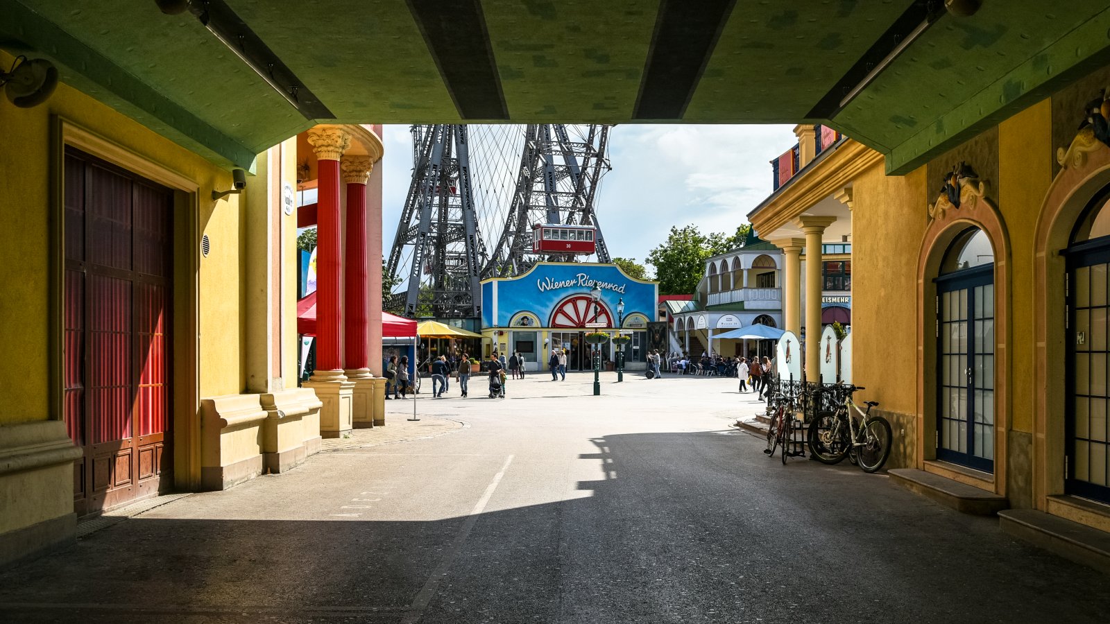 Við Prater: risastór skógi park - Vienna | Secret World Trip Planner