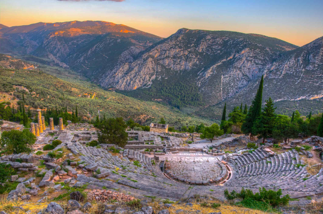 Site archéologique de Delphes - Delfi | Secret World Trip Planner