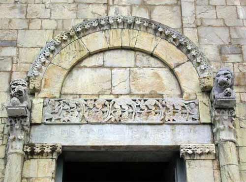 มหาวิหารบาร์กา - Barga | Secret World Trip Planner