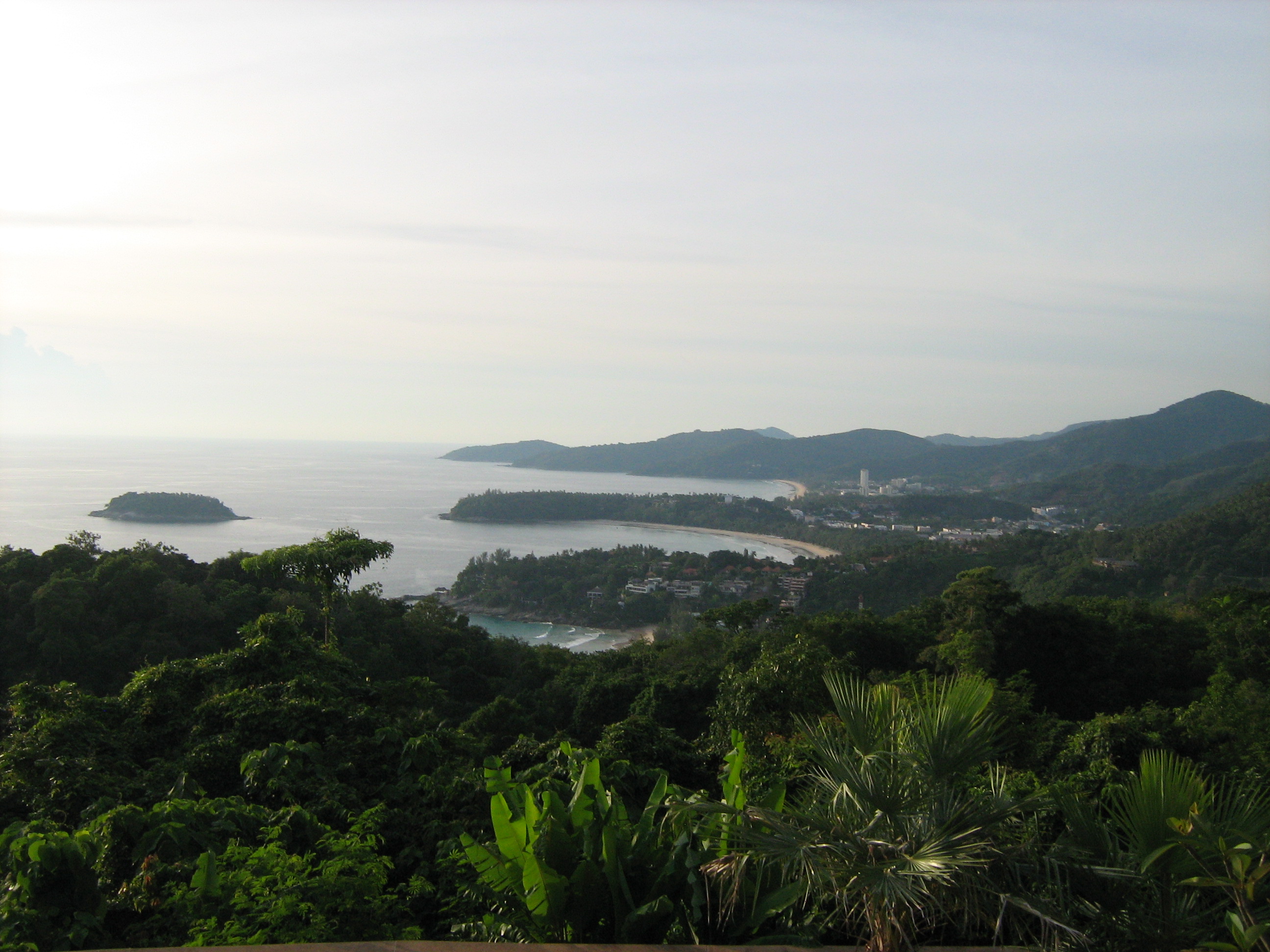 Karon Viewpoint: den mest fotograferade vista i Phuket - Tambon Karon | Secret World Trip Planner