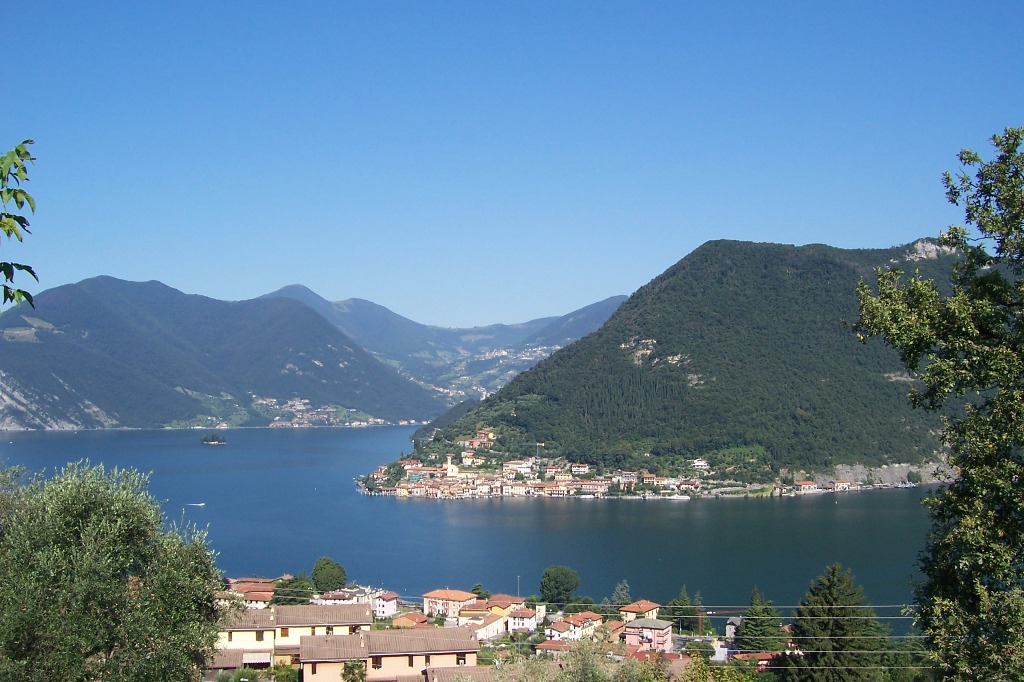 Montisola, ਸਭ ਝੀਲ island ਵਿੱਚ ਯੂਰਪ - 25050 Monte isola BS | Secret World Trip Planner
