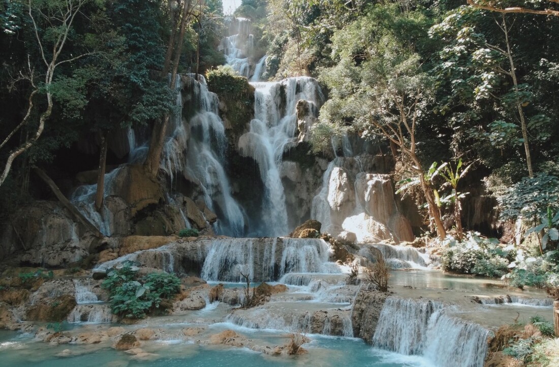 Laos: Kuang Si Falls — ??????????