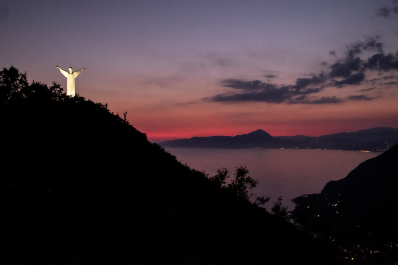 Maratea'lı İsa - Statua del Cristo Redentore | Secret World Trip Planner