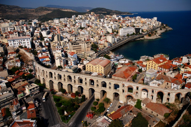 L'acquedotto di Kavala - Kavala | Secret World Trip Planner