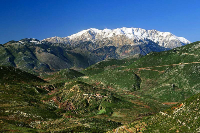 Parco Nazionale del Monte Parnaso - Arachova | Secret World Trip Planner