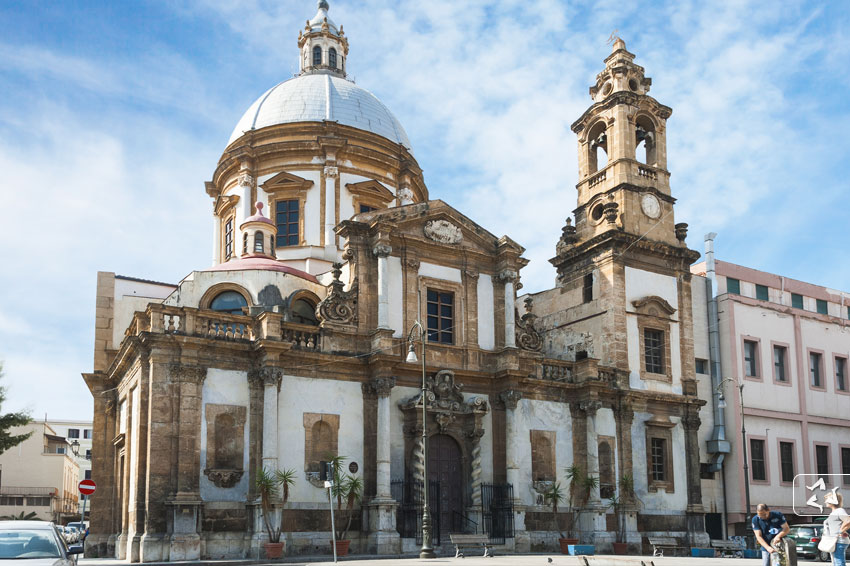 ສາດສະໜາຈັກຂອງ St. Francis Xavier - Palermo | Secret World Trip Planner