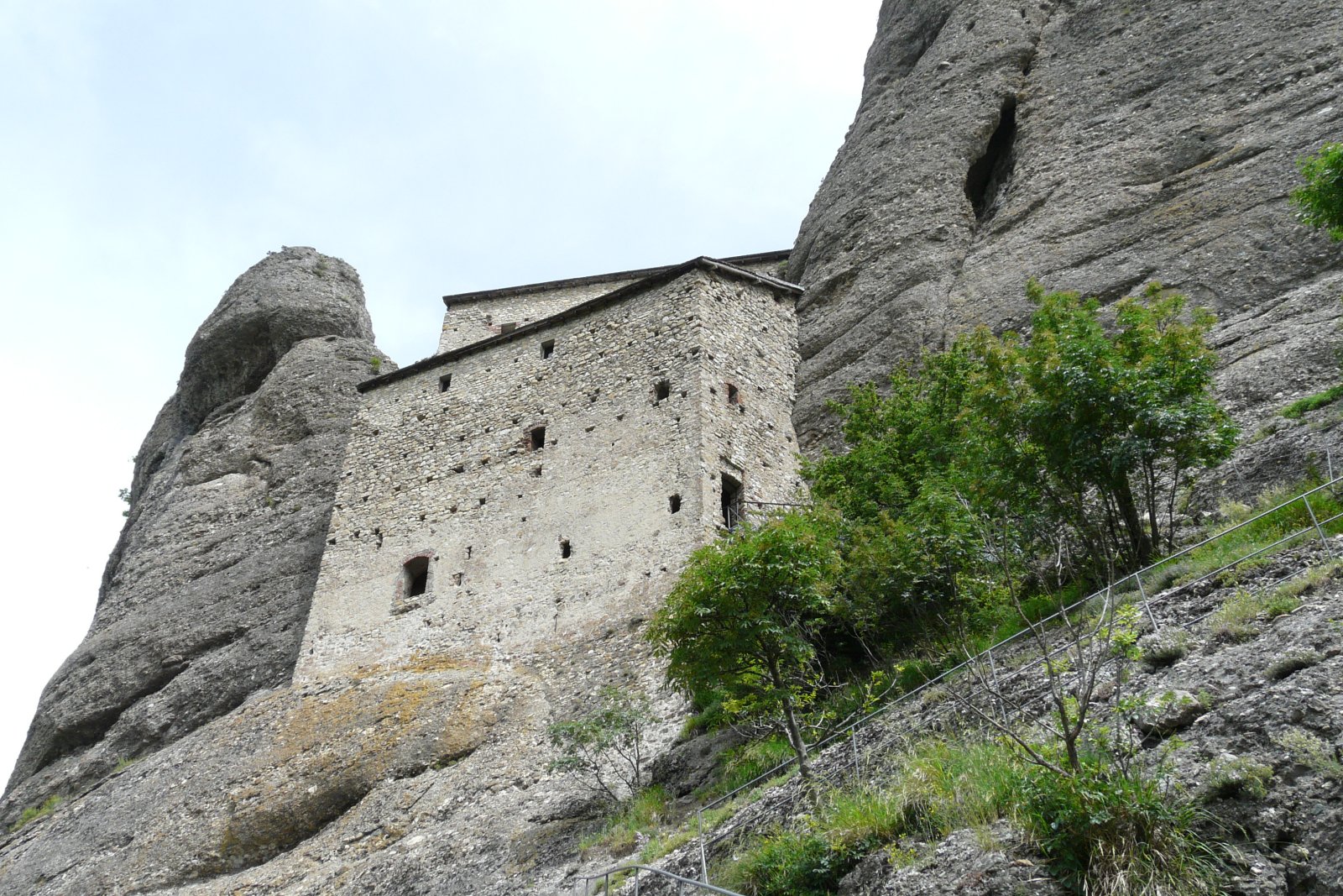 Val Vobbia / Castello della Pietra - Vobbia | Secret World Trip Planner