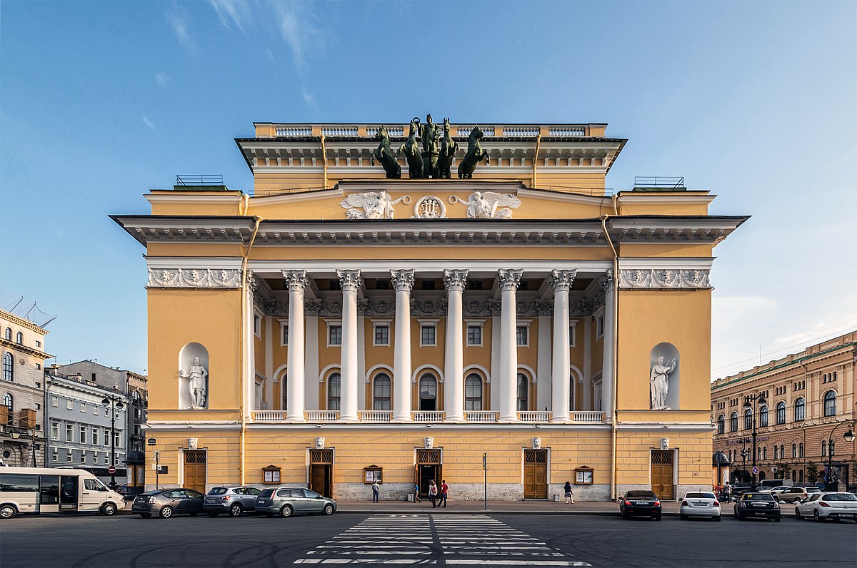 Александринский театр - Sankt-Peterburg | Secret World Trip Planner