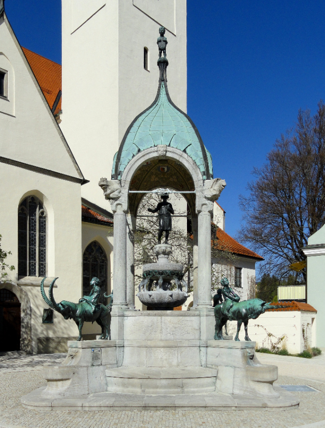 Saint Mang Fountain - Kempten | Secret World Trip Planner