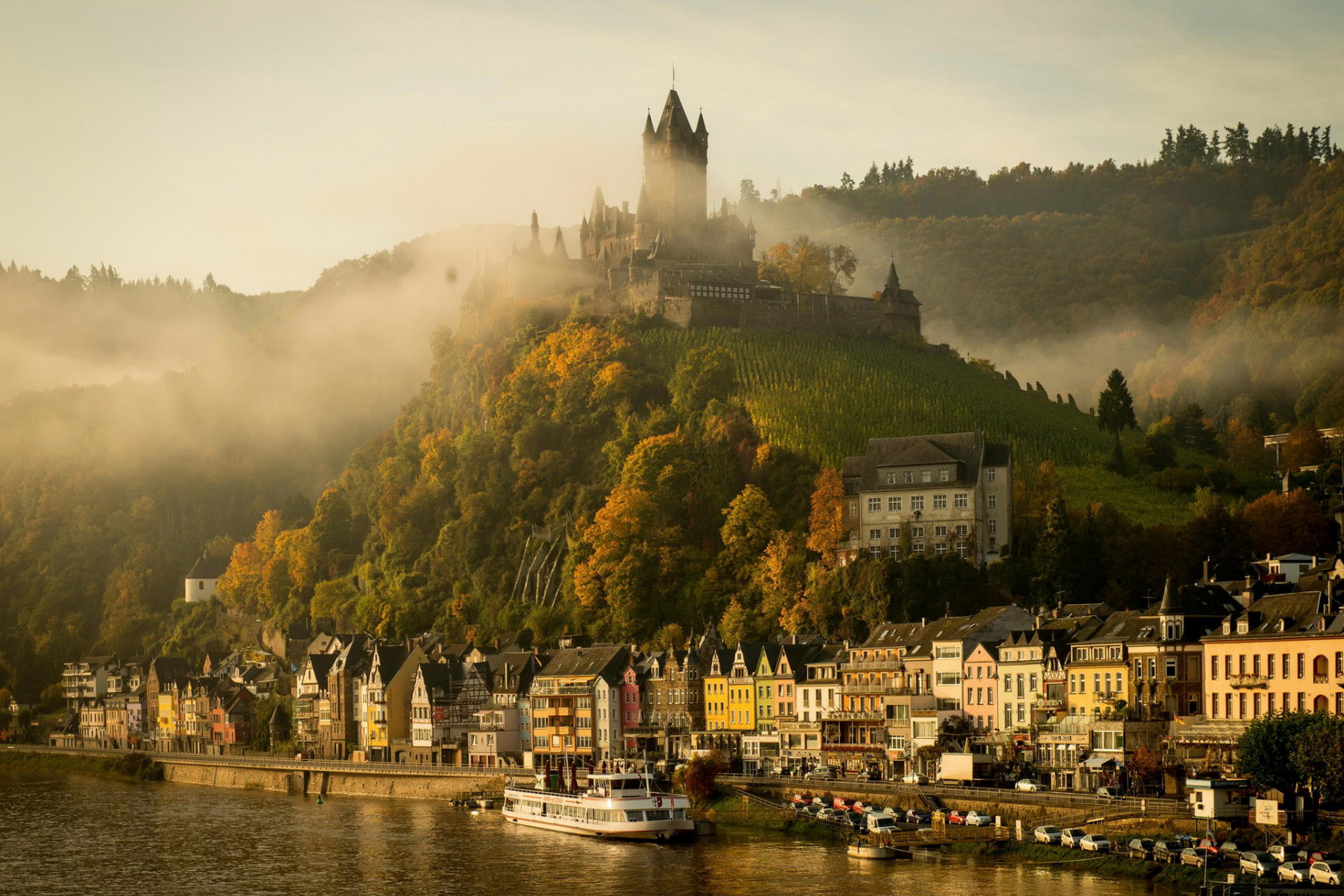 コケム城 - Cochem | Secret World Trip Planner
