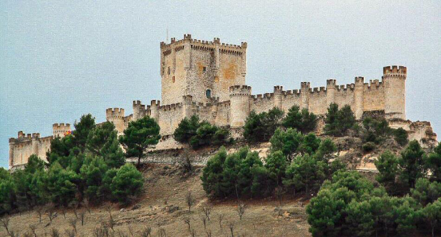 Kastil Penafiel - 47300 | Secret World Trip Planner