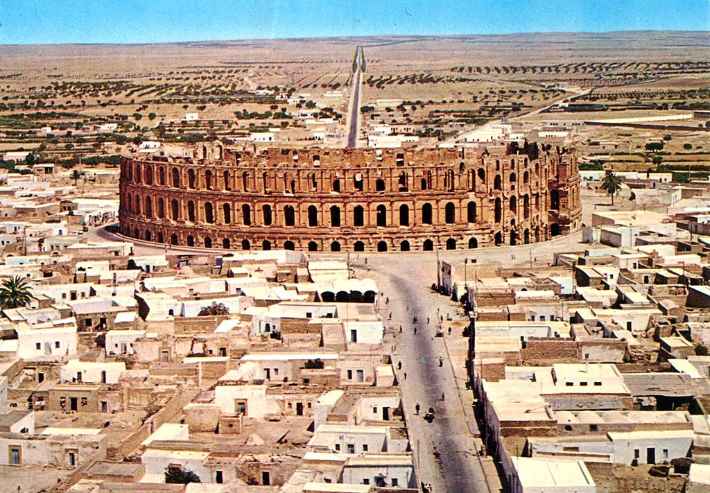 엘렘의 원형 극장 - El Jem | Secret World Trip Planner