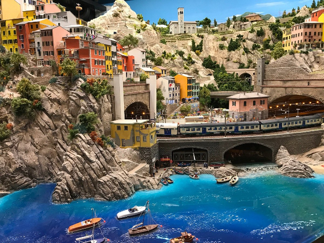 Miniature Wonderland - Hamburg | Secret World Trip Planner