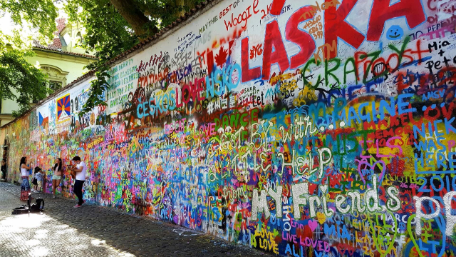 Lennon Wall - Malá Strana | Secret World Trip Planner