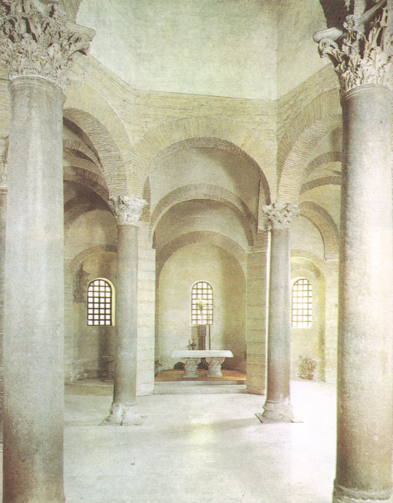 Santa Sofiya monumental majmuasi - Benevento | Secret World Trip Planner