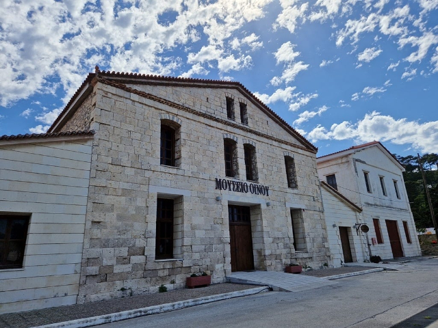 Museo del Vino di Samos - Μαλαγάρι (κόμβος | Secret World Trip Planner
