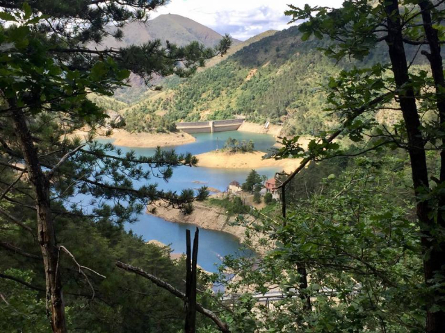 Роҳи кӯлҳои Горценте - Laghi del Gorzente | Secret World Trip Planner