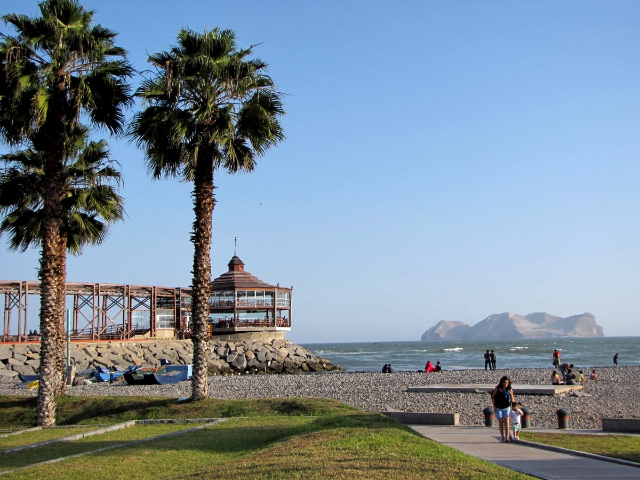 Chucuito plyaji - Callao | Secret World Trip Planner