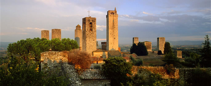 Гэгээн Жиминьяно - San Gimignano SI | Secret World Trip Planner
