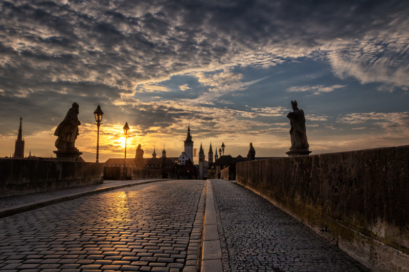 The Old Main Bridge (Alte Mainbr&uuml;cke)