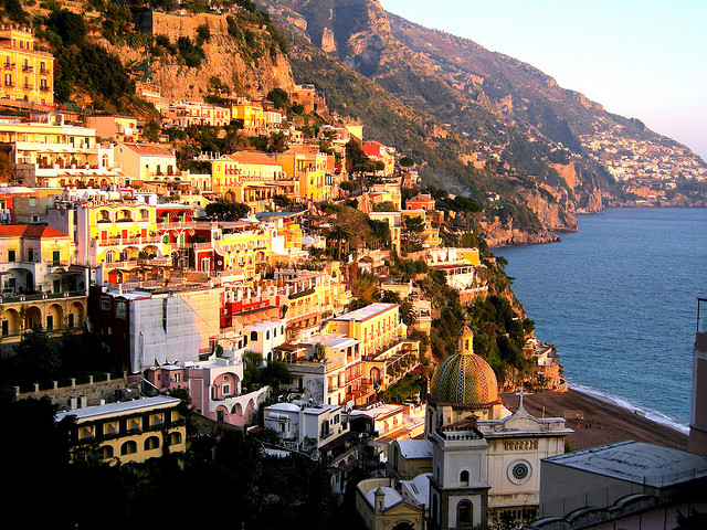 Positano၊ မြေကြီးပေါ်ရှိ ကောင်းကင်တစ်ခု - Positano | Secret World Trip Planner