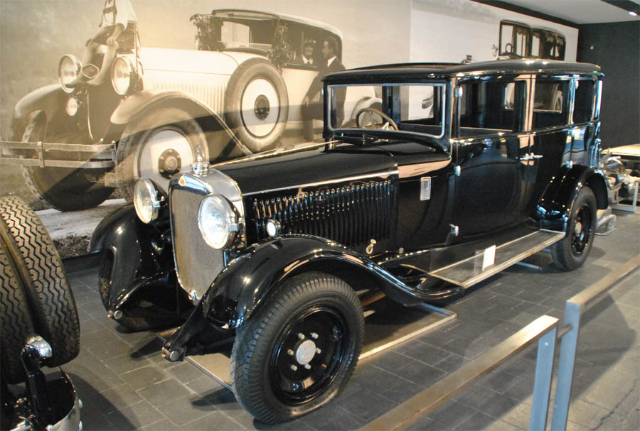 Museum For Historical Maybach Cars Neumarkt - Neumarkt in der Oberpfalz | Secret World Trip Planner