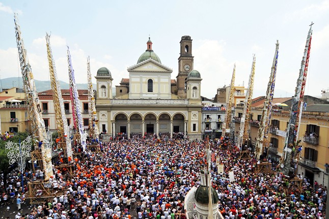 Festa dei Gigli di Nola - Nola | Secret World Trip Planner