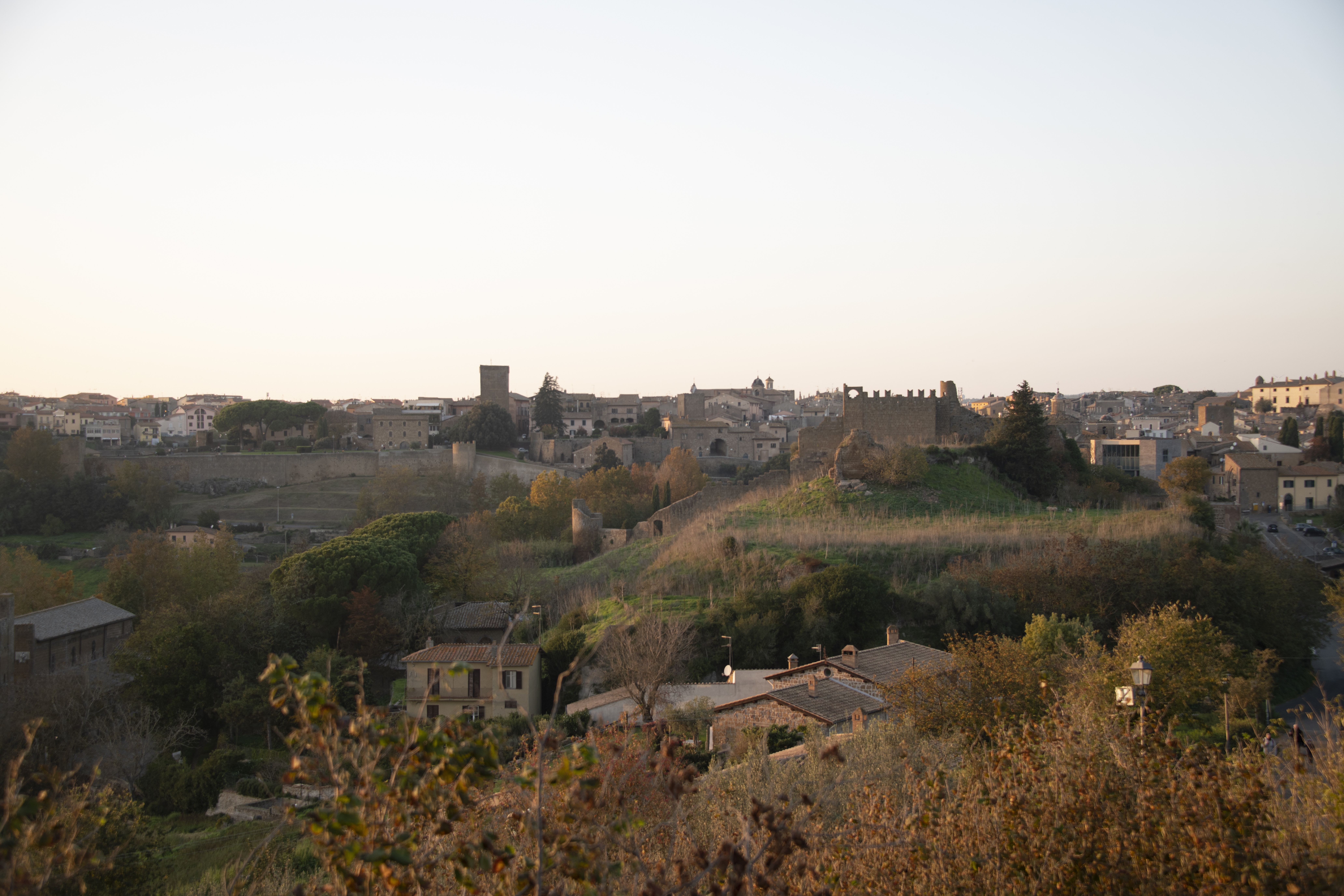 Descubre Tuscania: Un Viaje a la Italia Auténtica - 01017 Tuscania VT | Secret World Trip Planner