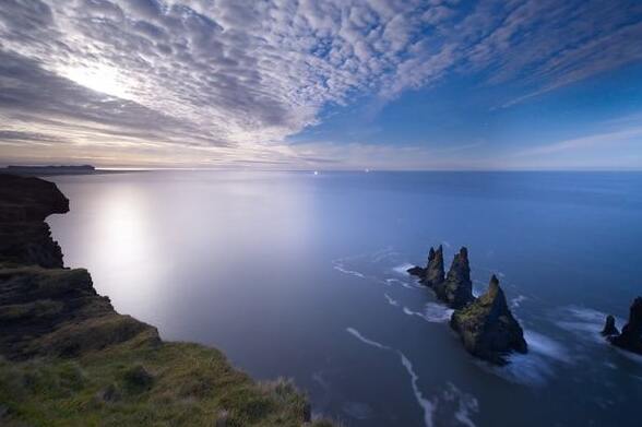 Reynisdrangar at Reynisfjara Beach - Reynisdrangar | Secret World Trip Planner