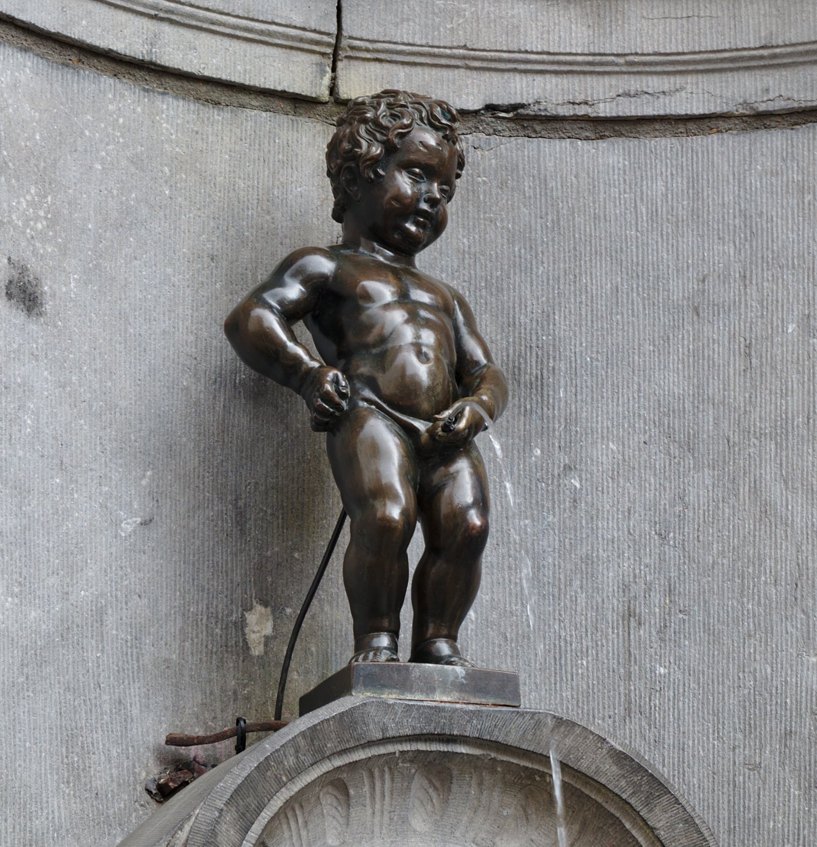 Il Manneken-Pis Briselē - Bruxelles | Secret World Trip Planner