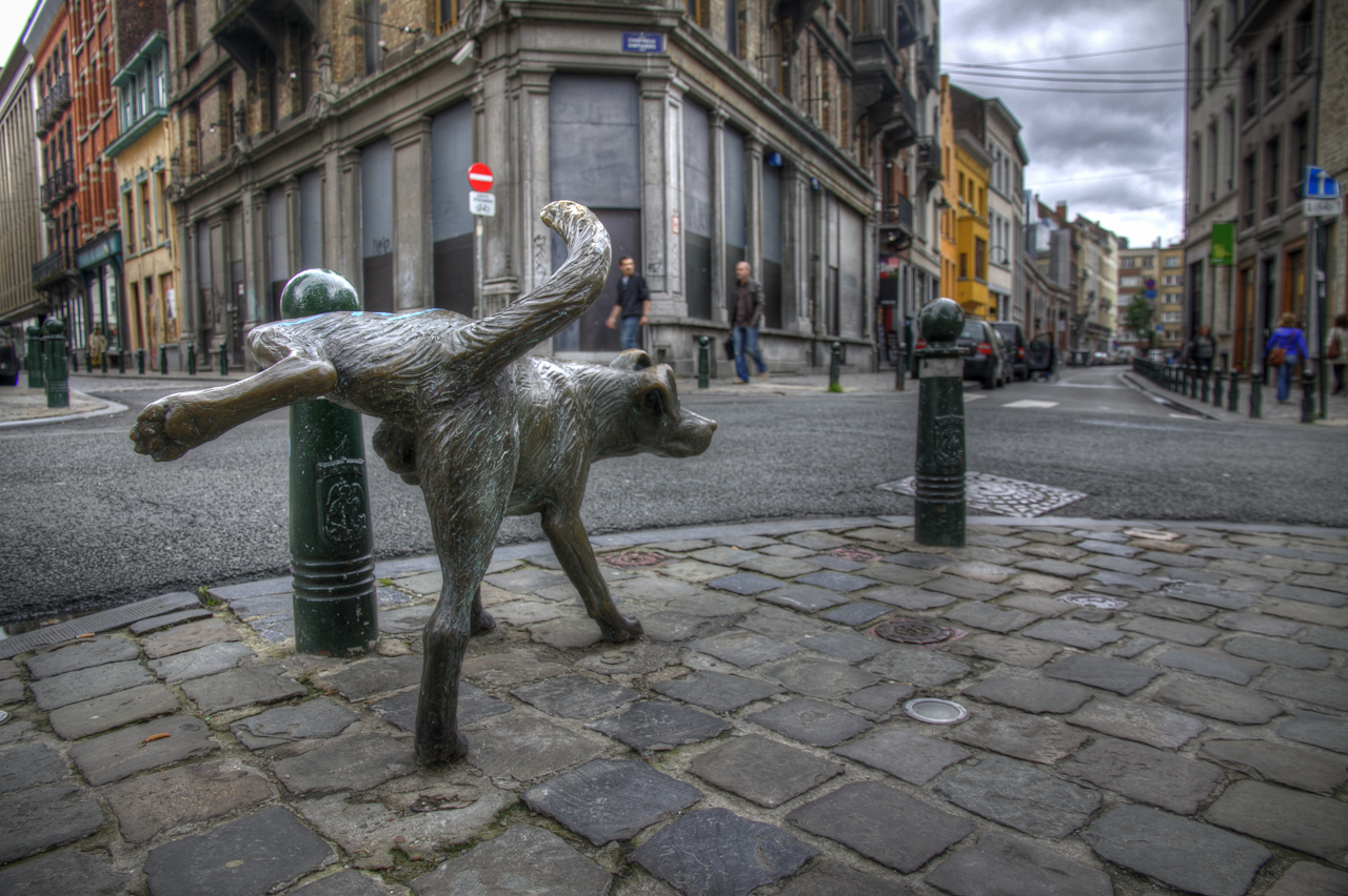 Zinneke Pis - 撒尿的狗 - Bruxelles | Secret World Trip Planner
