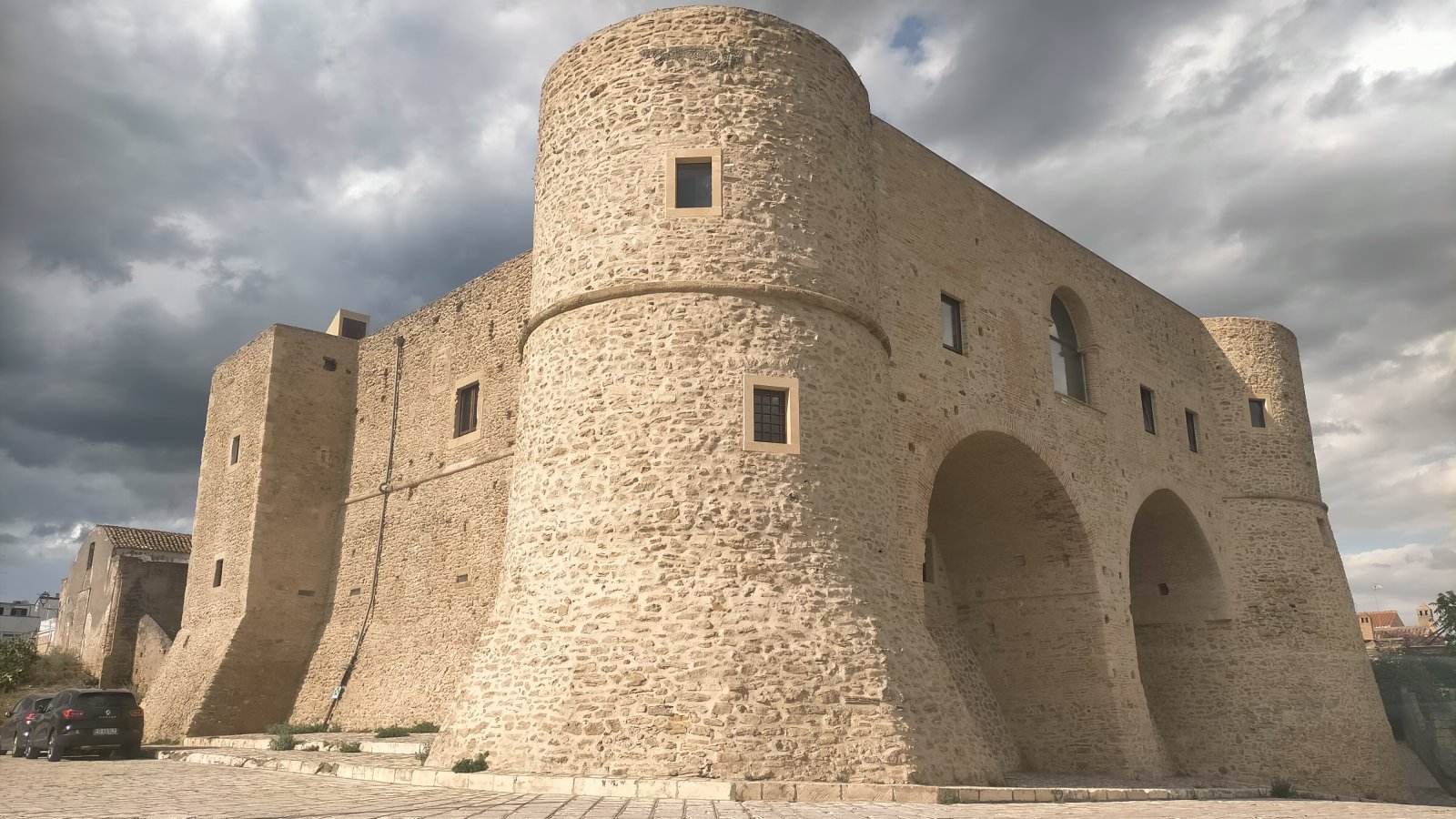 Bernalda Castell - Bernalda | Secret World Trip Planner