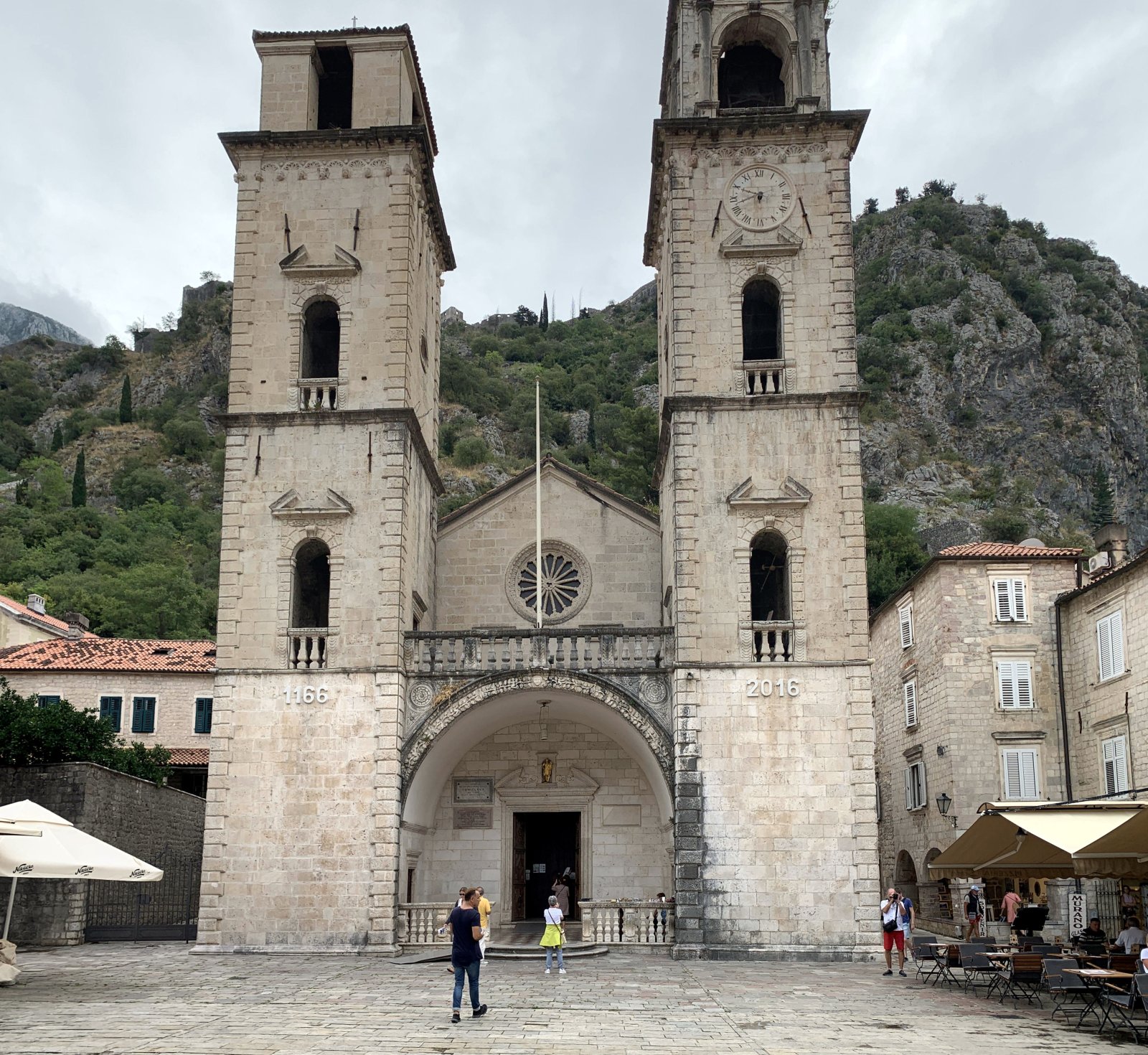 La Cattedrale di San Trifone a Kotor - Kotor | Secret World Trip Planner
