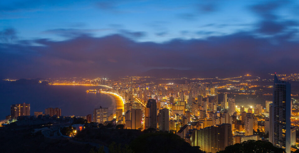 Alicante, capitale della Costa Blanca — Alicante