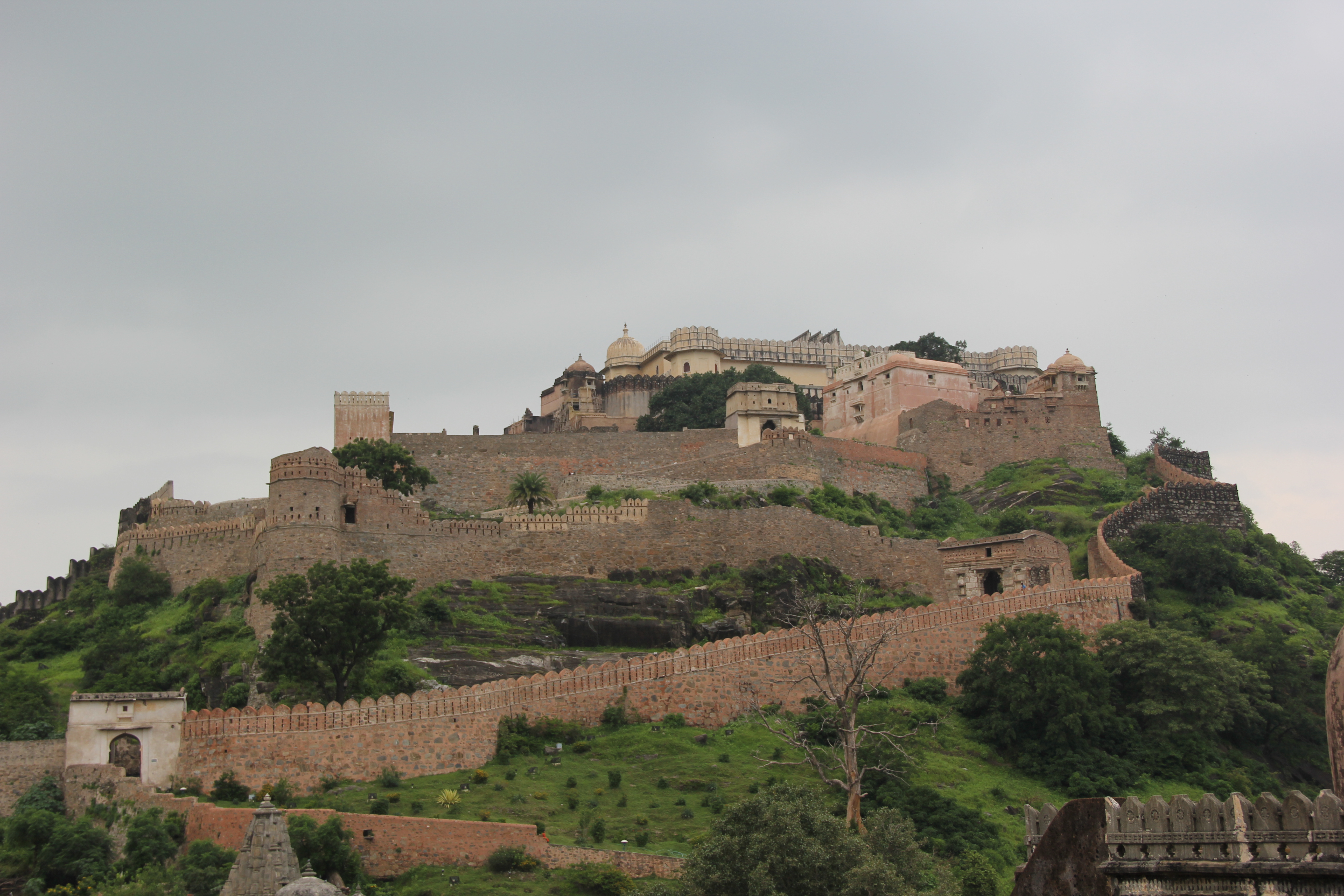 Kumbhalgarh Fort - the Great Wall of India  - Kumbhalgarh | Secret World Trip Planner