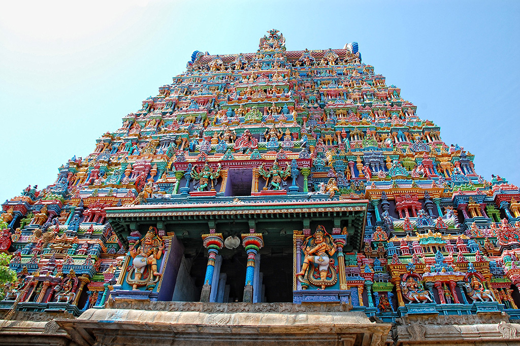 Madurai: Meenakshi Amman Temple - Madurai | Secret World Trip Planner