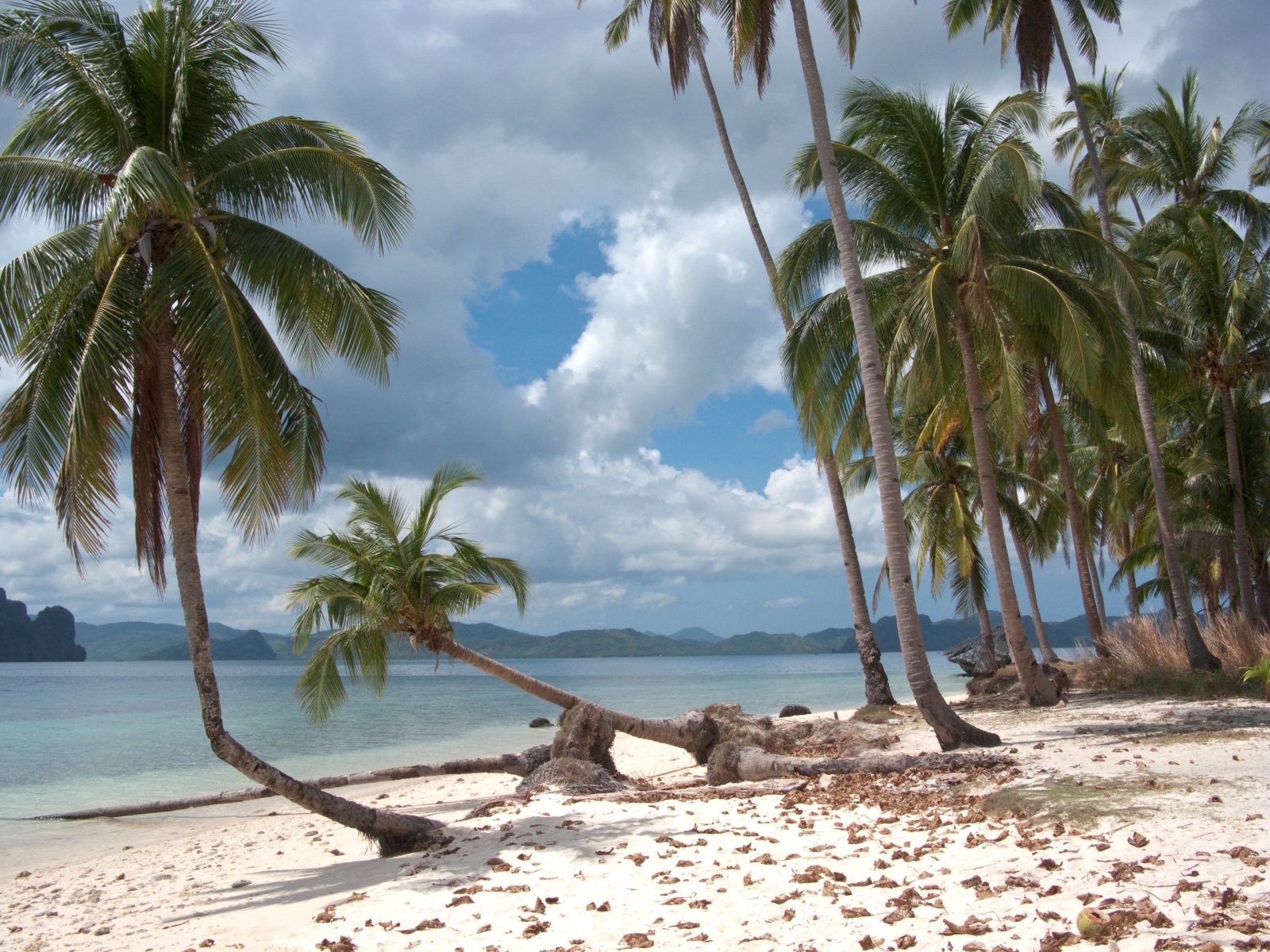 El Nido Palawan Island - Palawan | Secret World Trip Planner