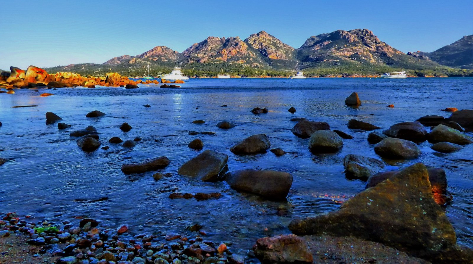 Baia del bicchiere di vino - Coles Bay | Secret World Trip Planner