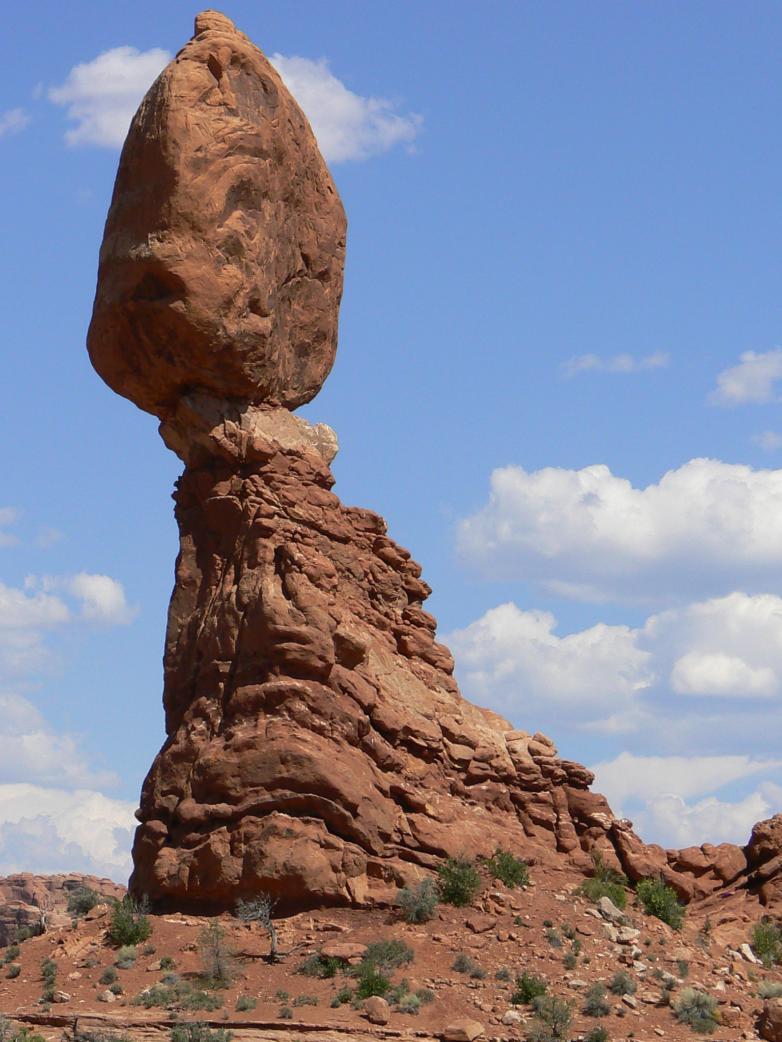 Balanced Rock nel Parco Nazionale di Arches - Moab | Secret World Trip Planner