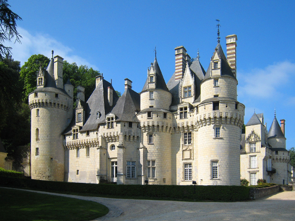 Castello di Ussé e la bella addormentata nel bosco — Beaumont-en-Véron