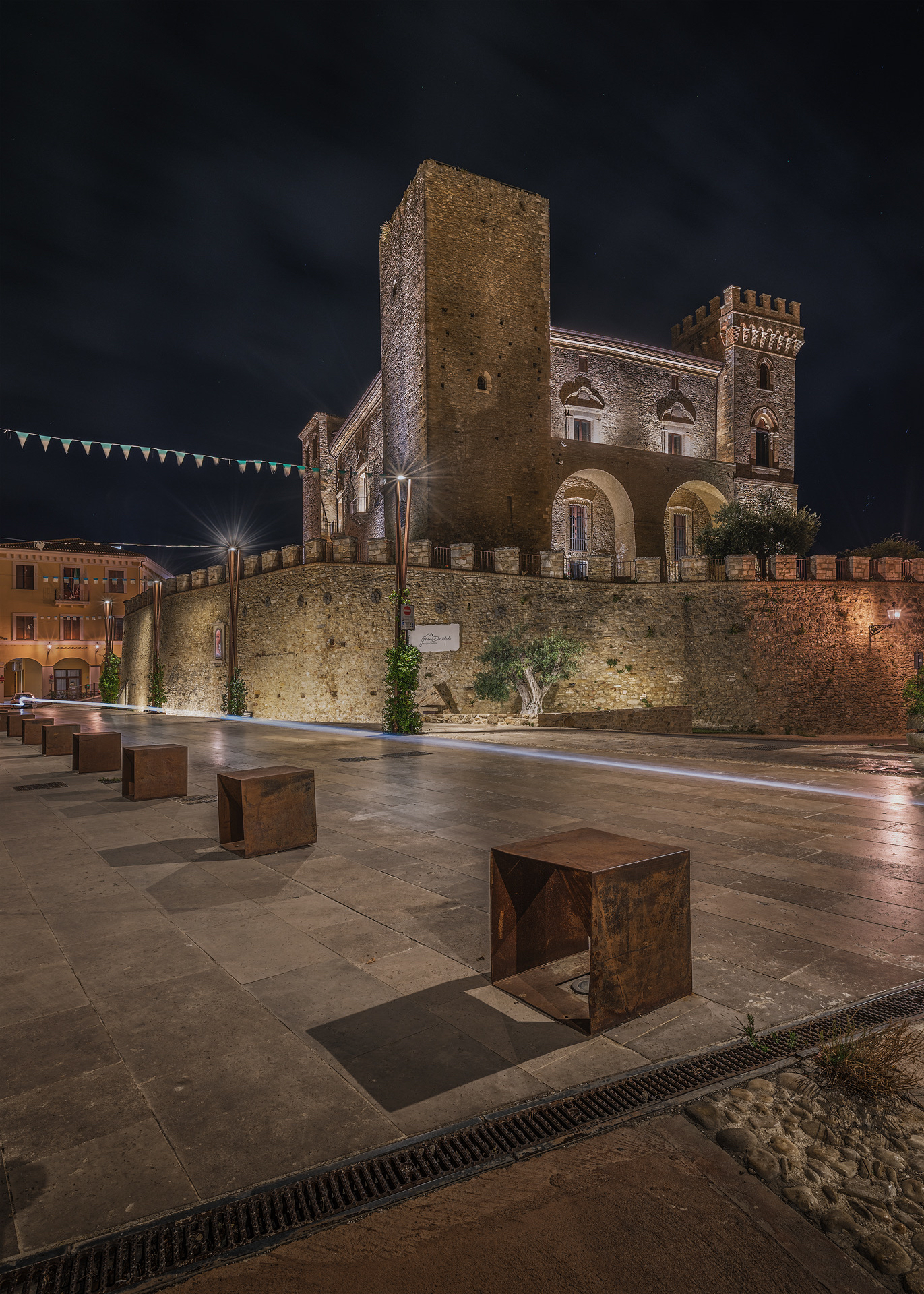 Castelul Ducal Crecchio - Crecchio | Secret World Trip Planner