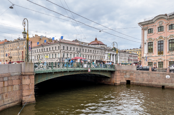 Green Bridge (also known as Police Bridge) - Sankt-Peterburg | Secret World Trip Planner