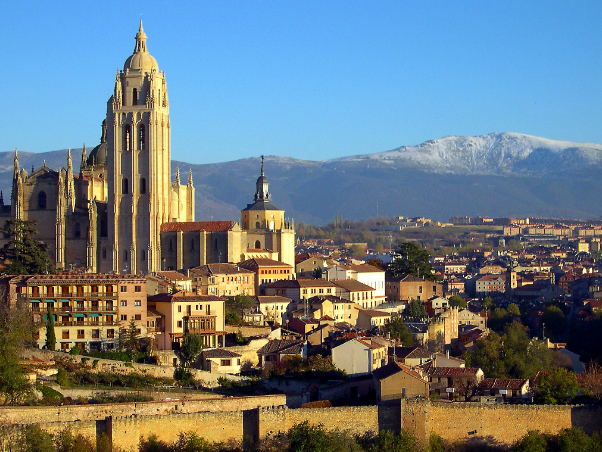 Segovia Cathedral (1525-1577) - Segovia | Secret World Trip Planner