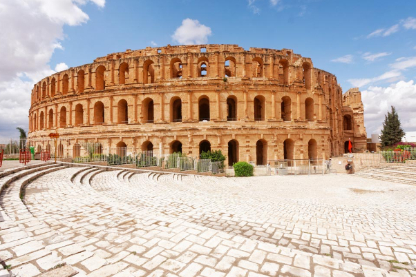 El Djem è famosa per il suo anfiteatro - El Jem | Secret World Trip Planner