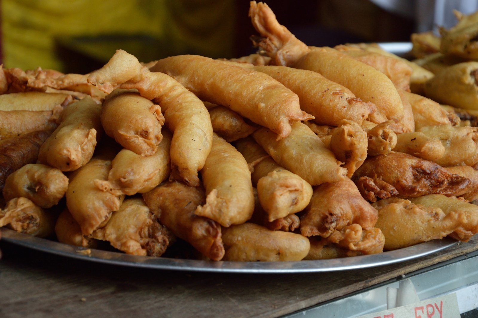 Bombay Gebakken Eend (Bombil) - Mumbai | Secret World Trip Planner